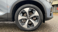 Volvo XC40 2.0 B4P Ultimate Dark 5dr Auto Petrol Estate